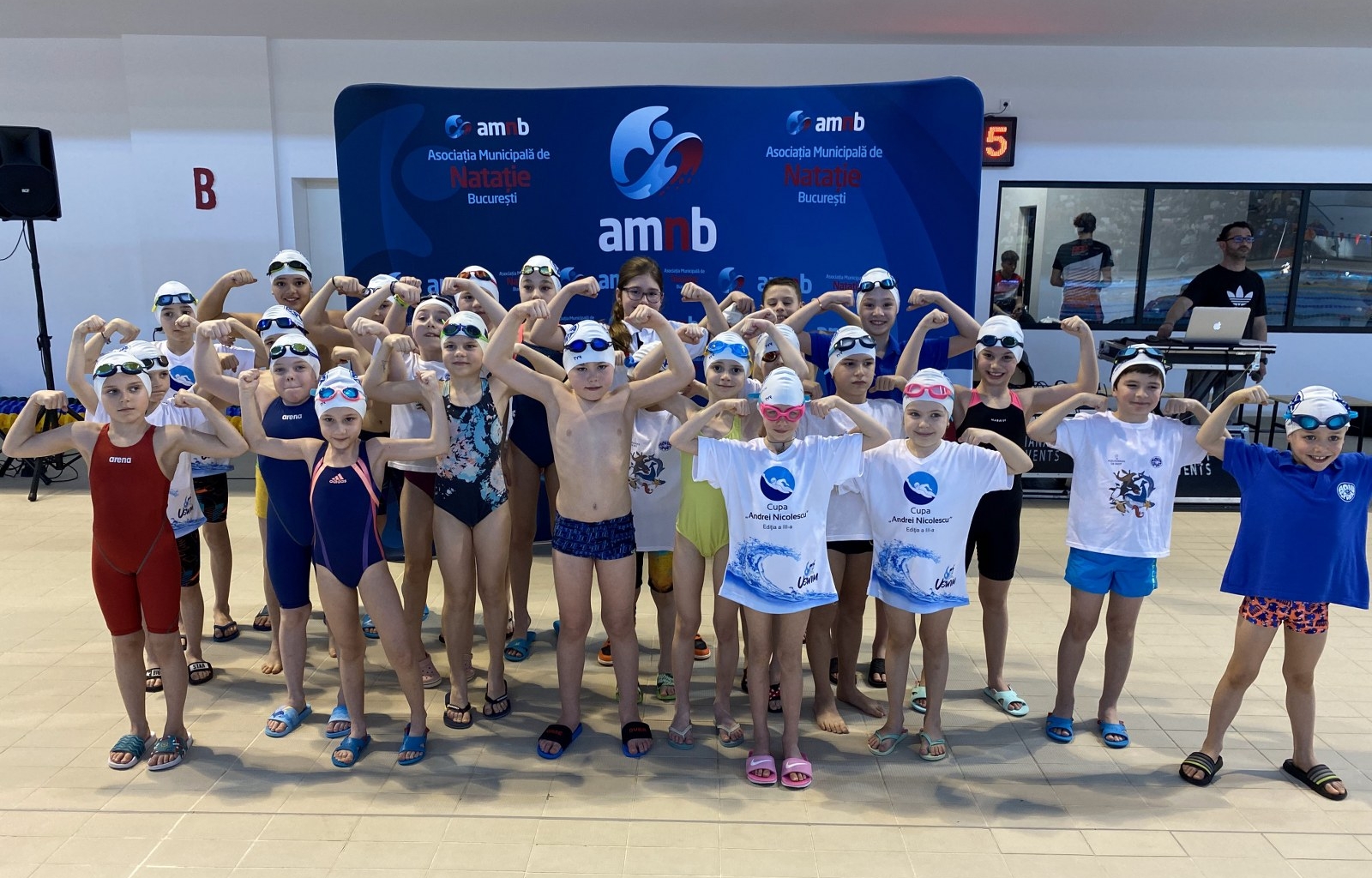13 medalii pentru sportivii Aqua Sport la Campionatul Municipal Copii 6-11 ani