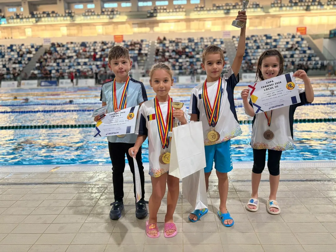 19 medalii si locul 2 in clasamentul cluburilor la Cupa Toamnei pentru prichindeii Aqua Sport