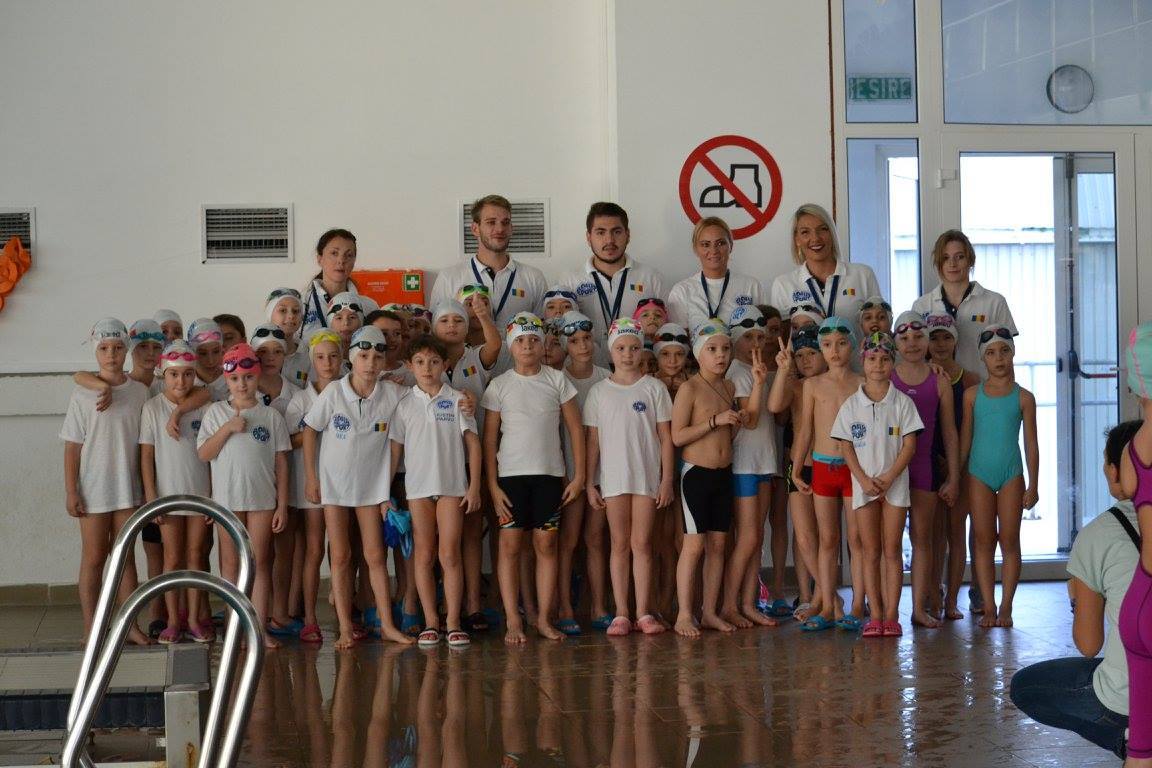 Rezultate excelente pentru campionii Aqua Sport la Cupa de Toamna, Copii 7-8 ani